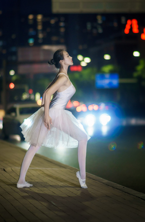 绿茵双城记，福登的证明与爱尔兰的进军