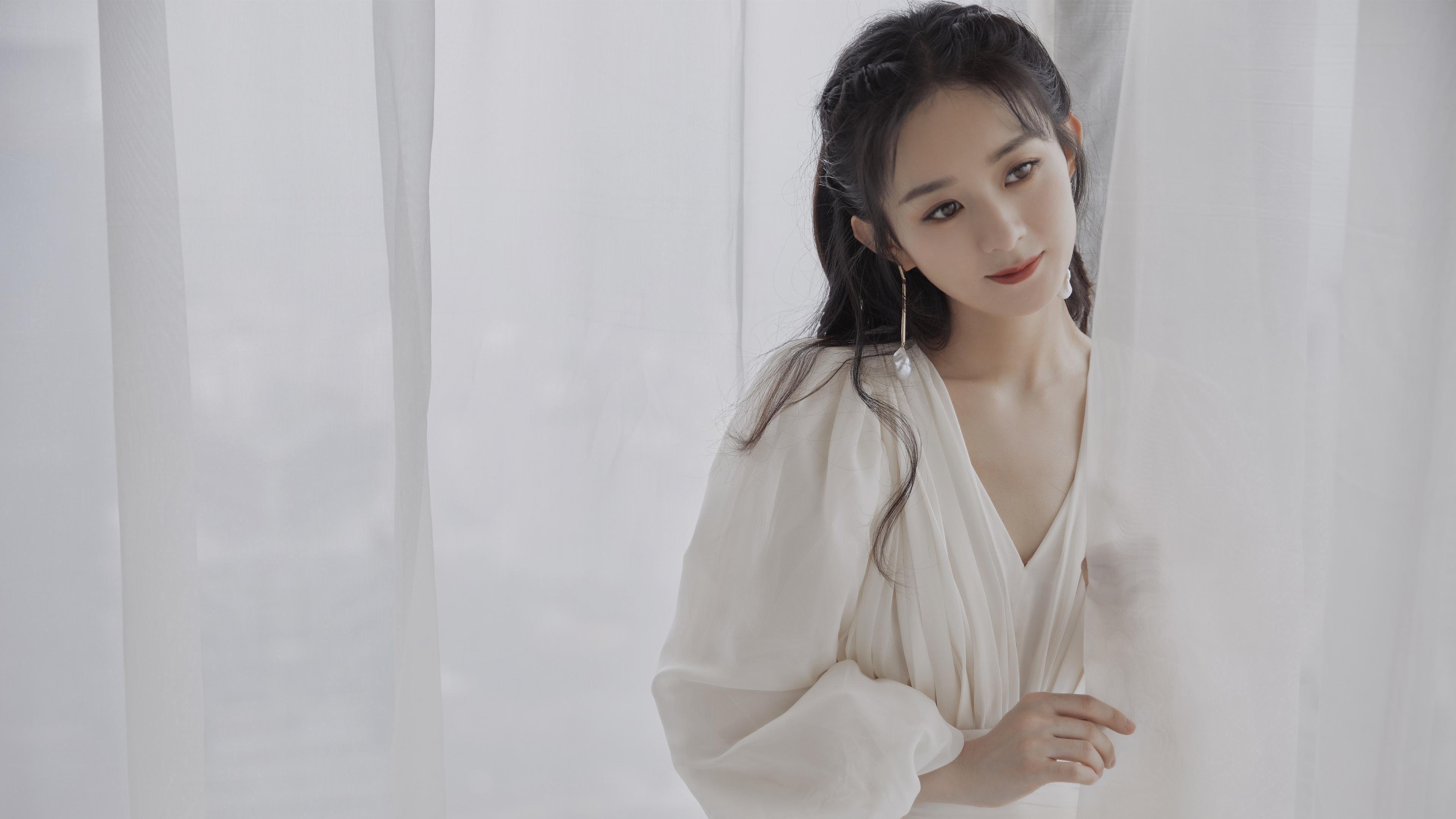 乔治37分逆转救赎，雄鹿加时险胜独行侠