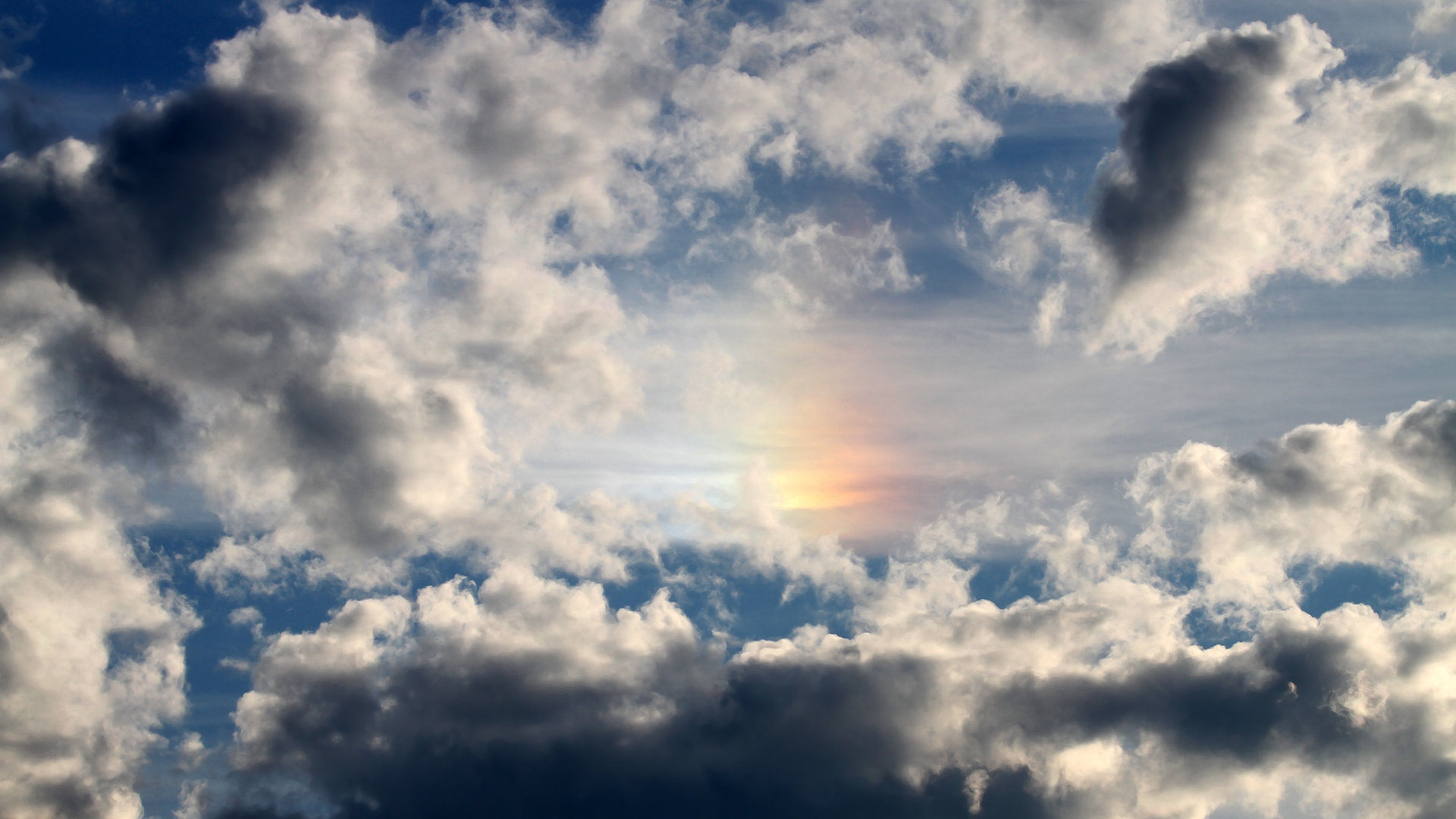 足球之夜，土耳其完胜爱尔兰，格列兹曼德甲争冠战展神威