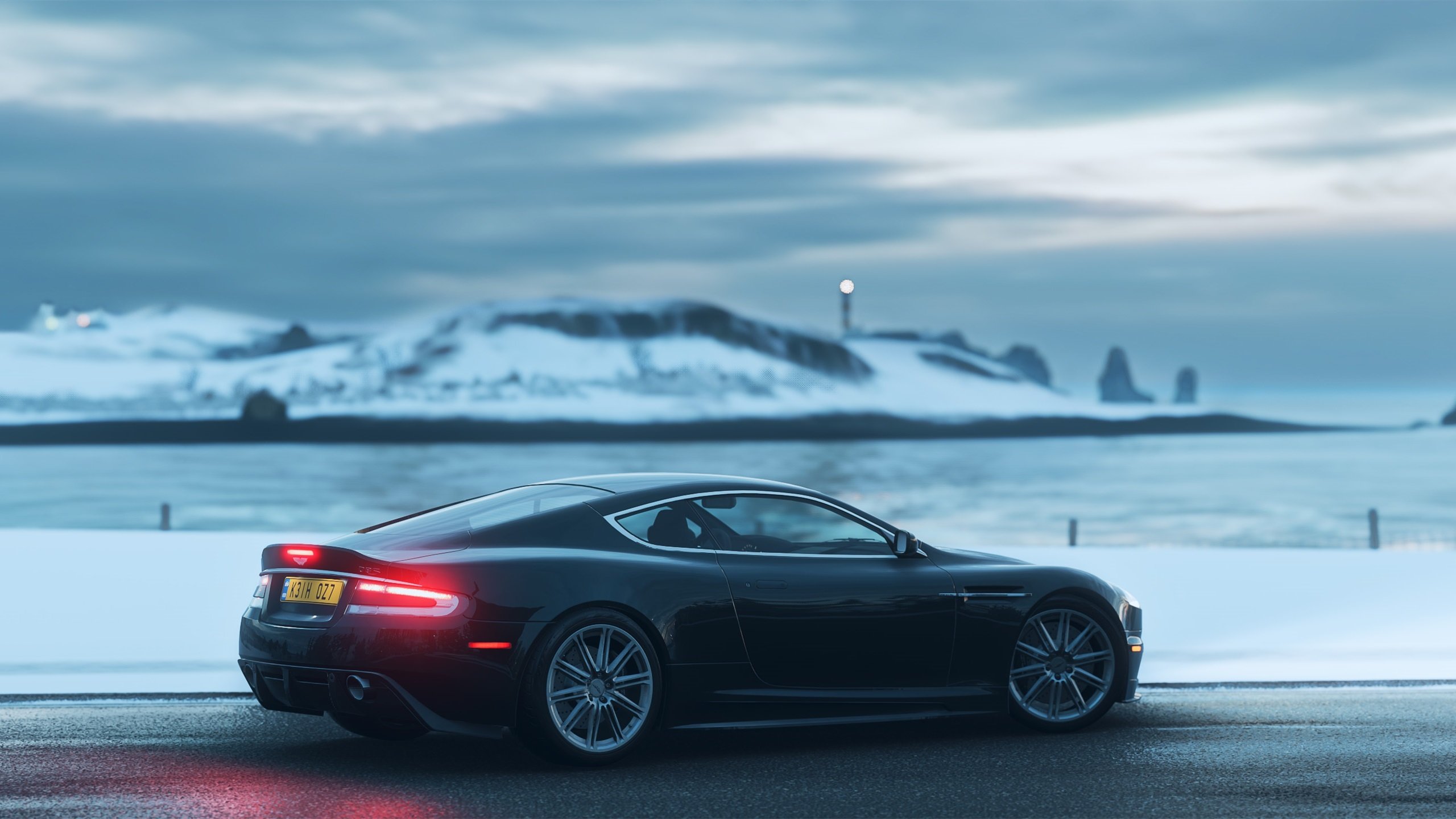 蓝月当空，神锋破晓—哈兰德两射一传导演曼城4-1击溃比利亚雷亚尔