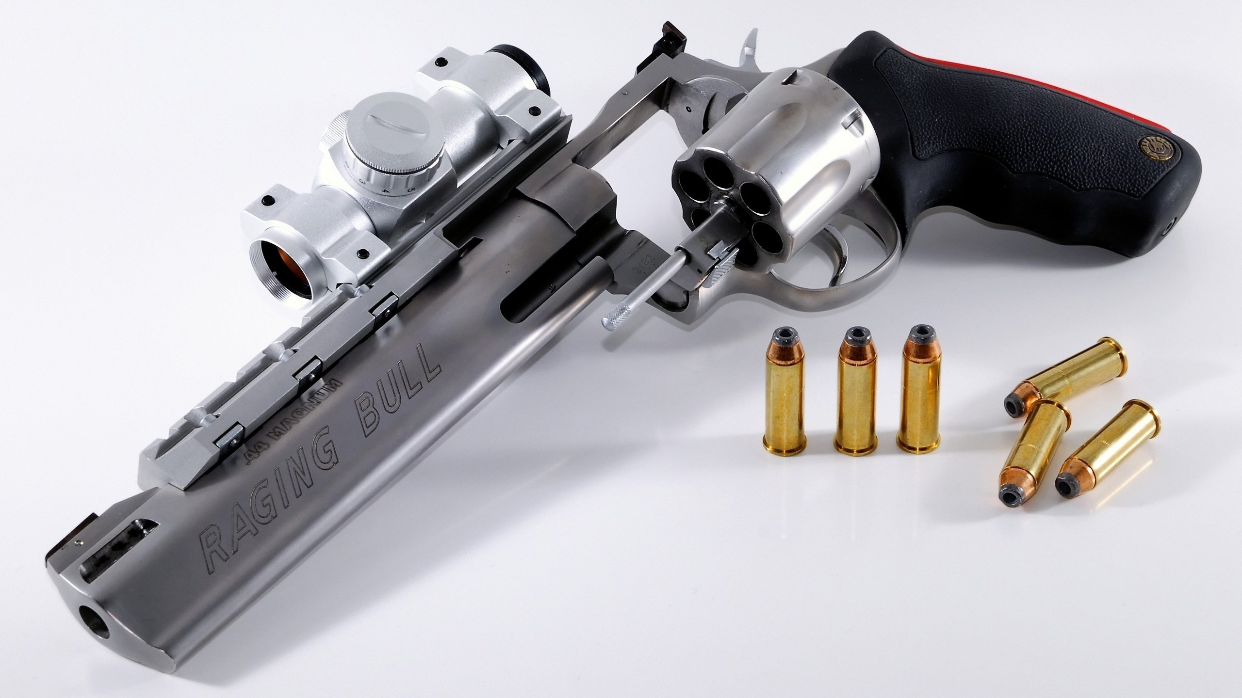 开云官网-斯通斯里程碑之战，埃及与塞维利亚的足球文明对话