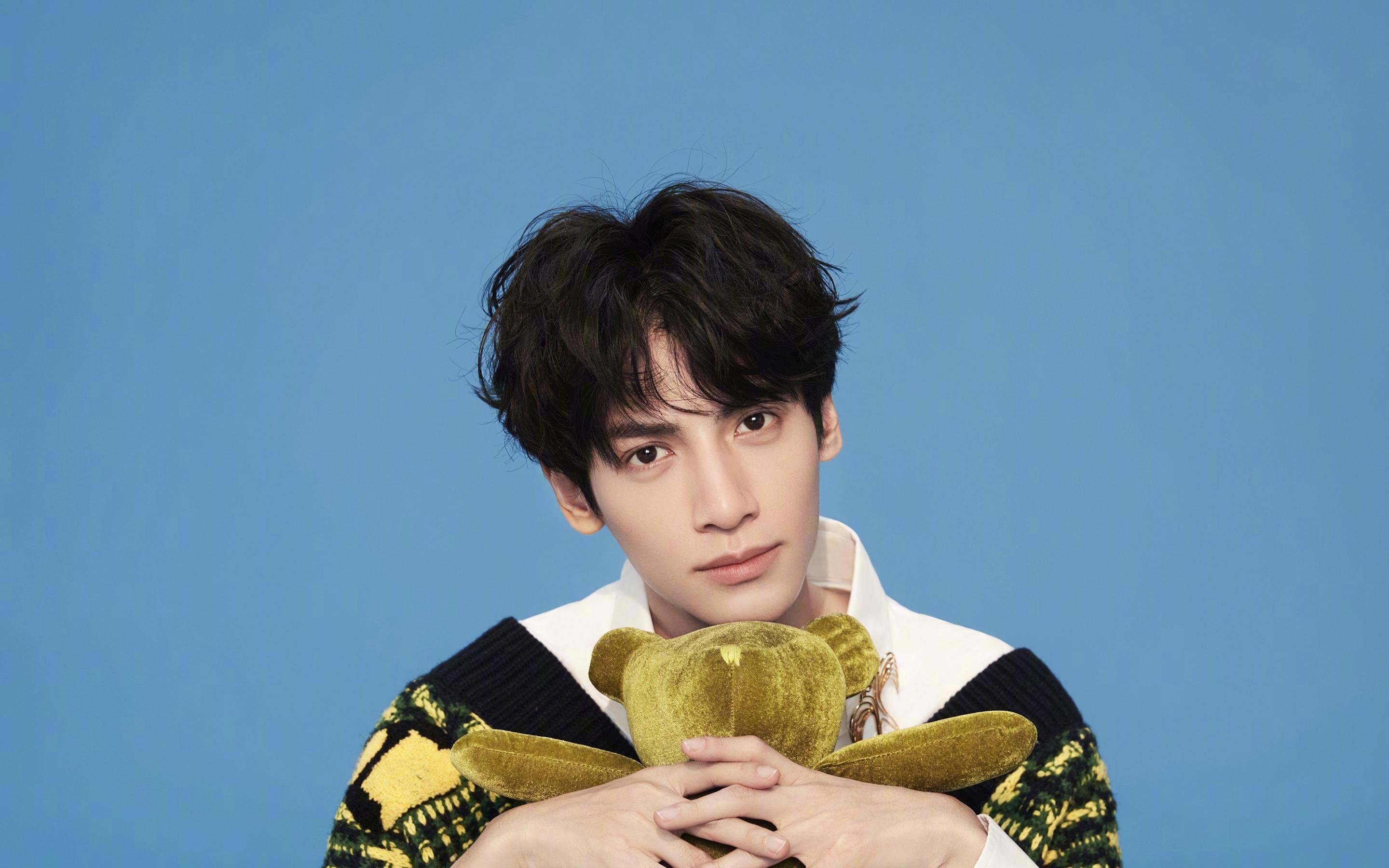 开云体育下载-国王终结雄鹿霸权之夜，新星切特献制胜表现，改写联盟叙事