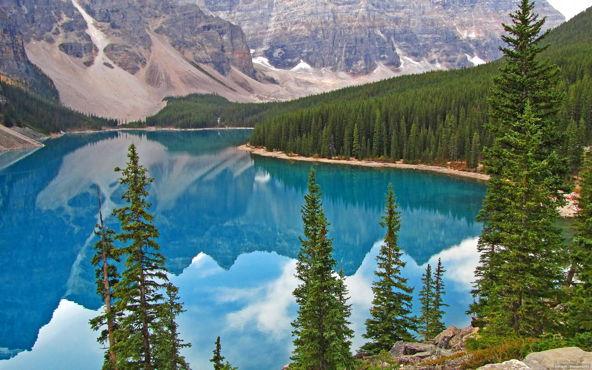 球场之外,当拉文的统治力撞上浙江队的绞肉机